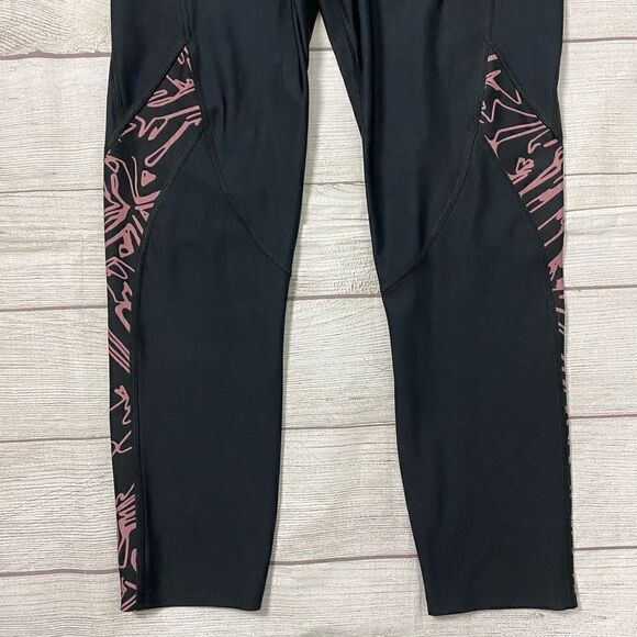 Under Armour women L heatgear pull on compression, capri leggings black - Picture 2 of 8